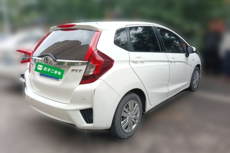 Used Honda Fit 2016 1.5L LXS CVT Comfort Sunroof Version
