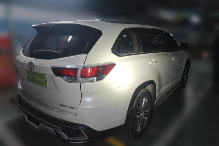 Used Toyota Highlander 2015 3.5L 4x4 Luxury Edition 7-seater
