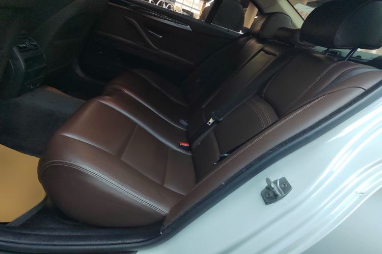 Used BMW 5 Series 2014 525Li Luxury Design Package
