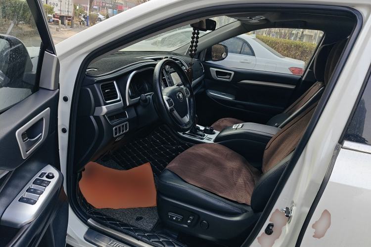 Used Toyota Highlander 2017 2.0T Four-Wheel Drive Luxury Edition 7 Seats Left Front Seat