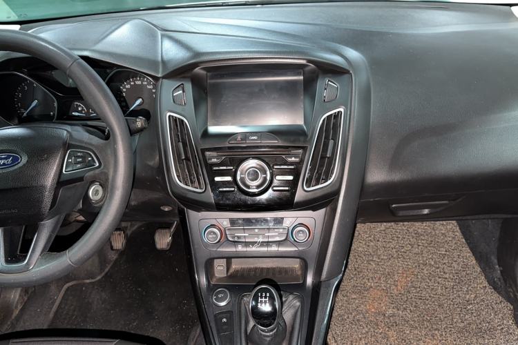 Used Ford Focus 2018 Two-Door Classic EcoBoost 125 Manual - Supercharged Style SmartDrive Edition
