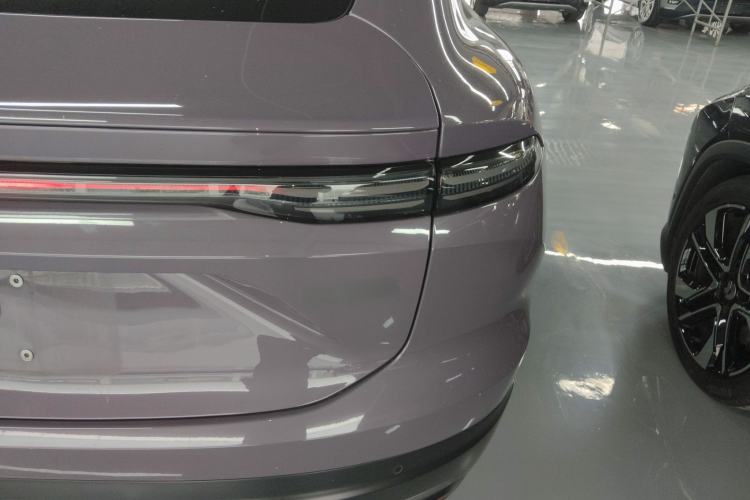 Used Nio EC6 2023 75 kWh Right Rear Taillight