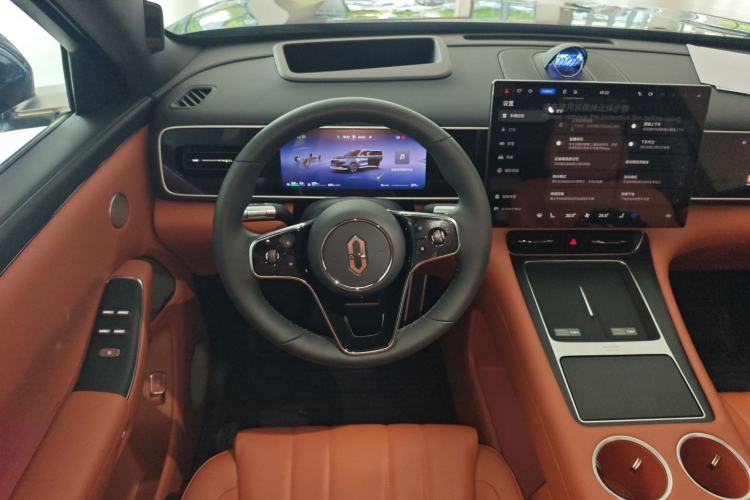 Used Hima AITO M7 2026 Model Range-Extending Max All-Wheel Drive 5-Seater Version Steering Wheel