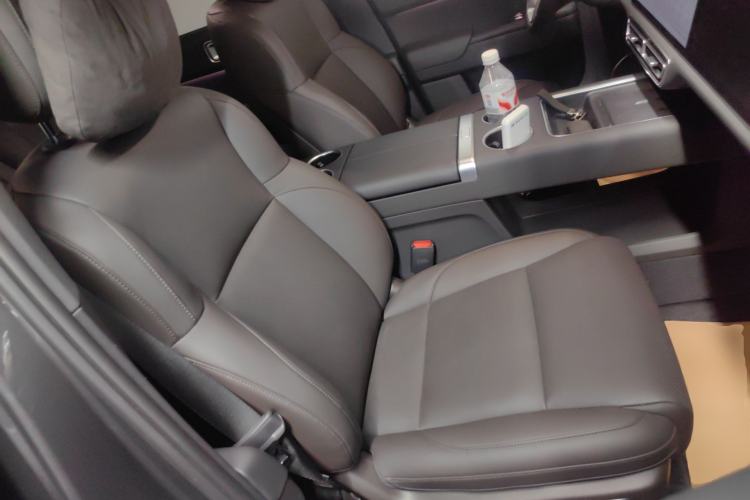 Used Li Auto L9 2022 Max model Right Front Seat