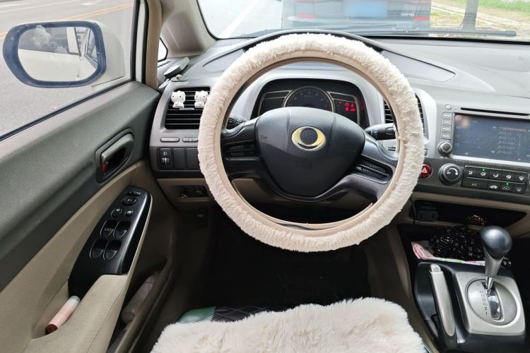 Used CIIMO 2012 1.8L Automatic
