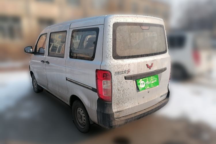 Used Wuling Zhiguang 2015 1.2L S Practical Model LSI