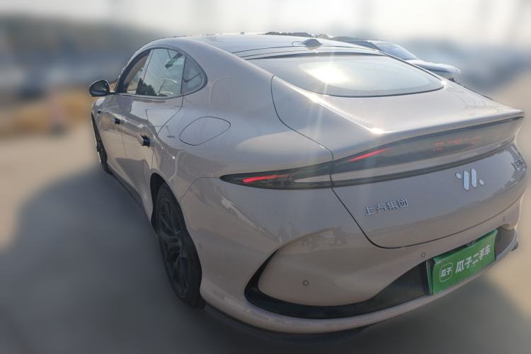 Used IM L6 2024 Max Standard Edition Rear Left 45 Deg