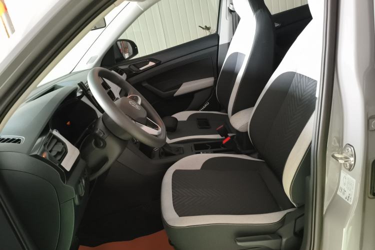 Used Volkswagen Tharu 2025 New Sharp 1.5L Sharp Edition