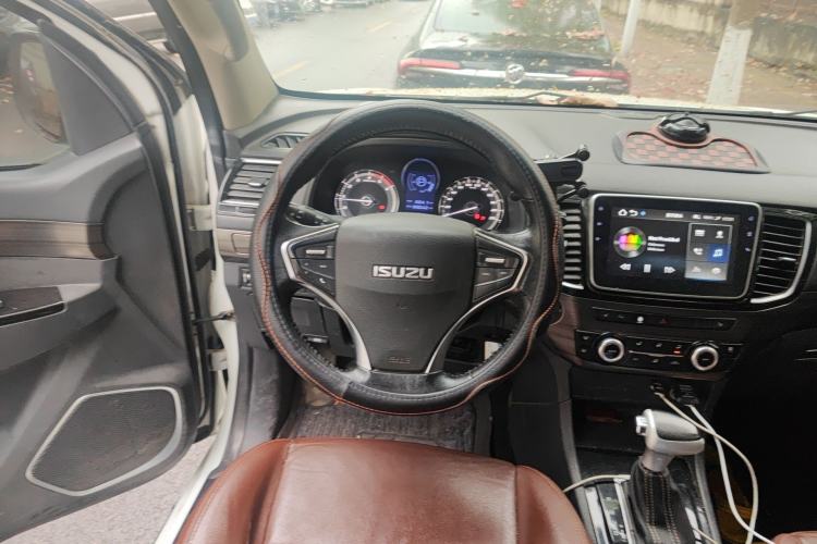 Used Isuzu mu-X 2018 1.9T Diesel Automatic 4x4 Enjoyment Edition 7 Seats
