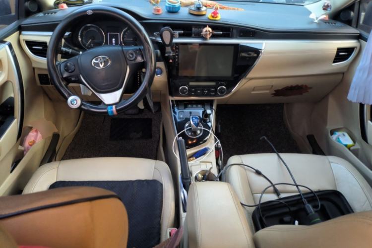 Used Toyota Corolla 2016 Dual-Engine 1.8L E-CVT Elite Edition