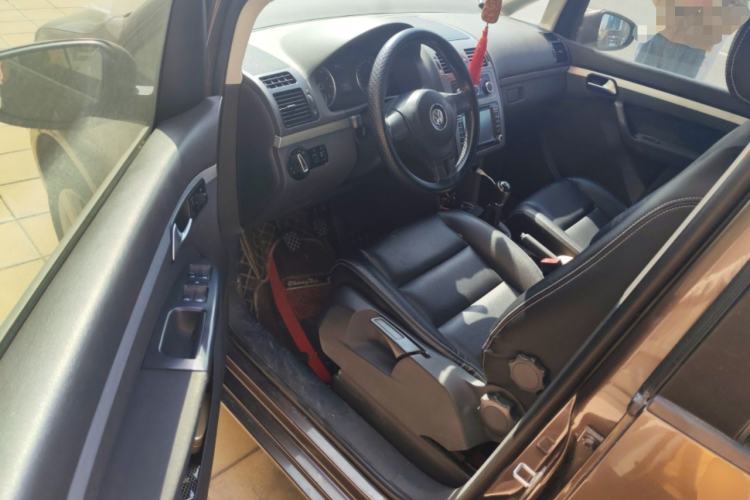 Used Volkswagen Touran 2013 1.4T Manual Fashion Edition 5 Seats