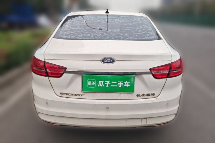 Used Ford Escort 2015 1.5L Manual Fashion Edition