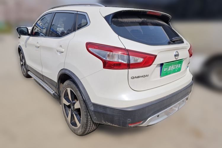 Used Nissan Qashqai 2016 2.0L CVT Deluxe Edition
