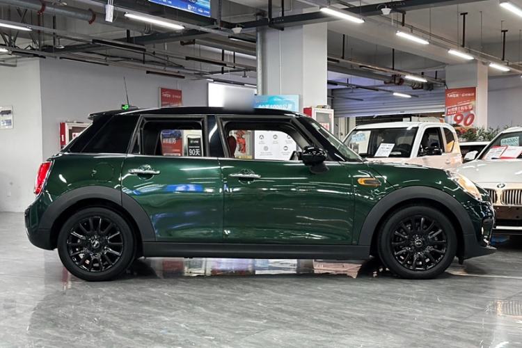 Used MINI MINI 2016 1.5T COOPER Five-Door Edition