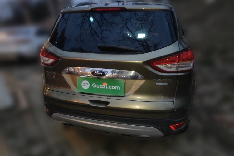 Used Ford Kuga 2015 2.0L GTDi Four-Wheel-Drive Sport Model