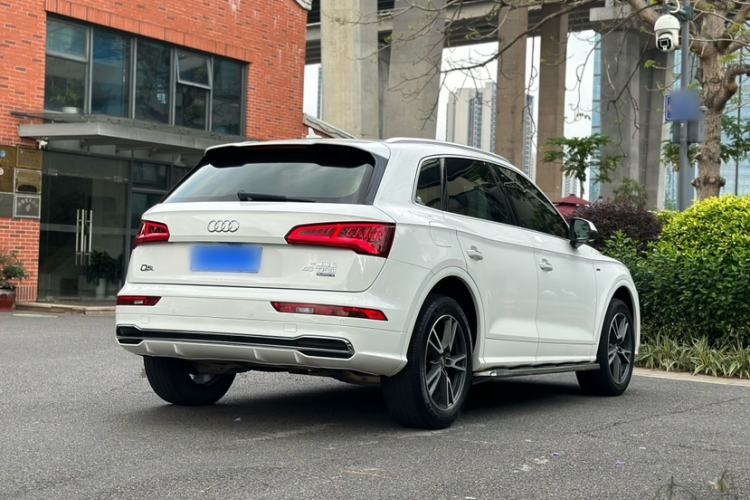 Used Audi Q5L 2018 45 TFSI Prestige Fashion Edition China V Emission Standard Exterior 6