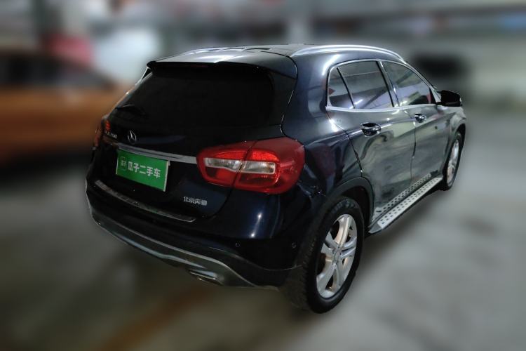 Used Mercedes-Benz GLA 2016 GLA 200 Sport Edition Rear Right 45 Deg