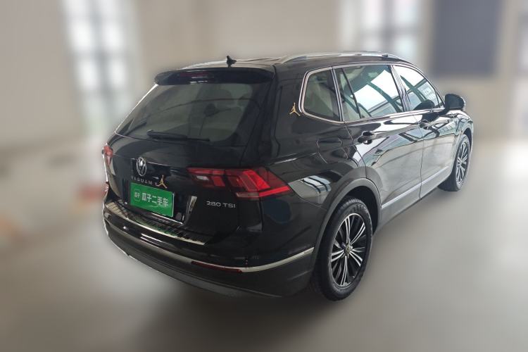 Used Volkswagen Tiguan L 2021 280TSI Automatic Two-Wheel Drive Smart Edition
