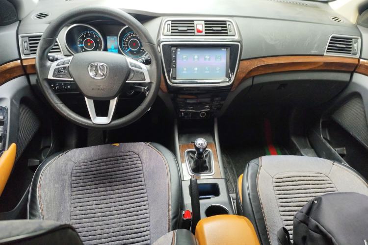 Used BAIC Weiwang S50 2016 1.5T Manual Joyful Elite Edition