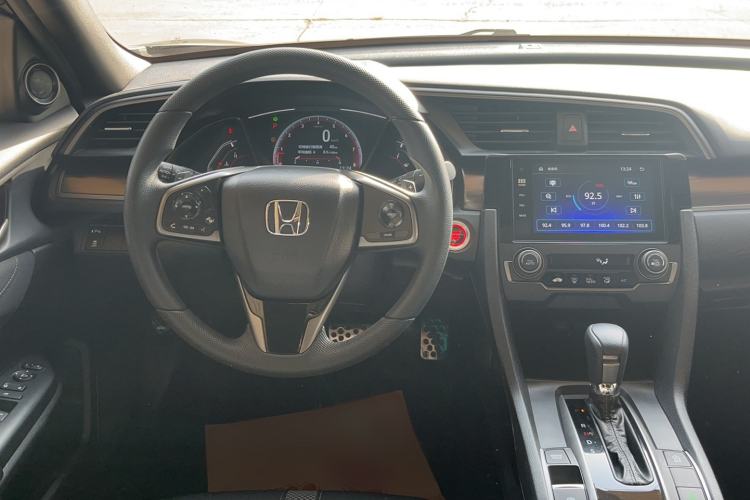 Used Honda Civic 2021 HATCHBACK 220TURBO CVT Trendy Cool Edition
