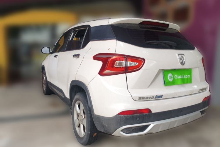 Used Baojun 510 2017 1.5L Automatic Fashion Model
