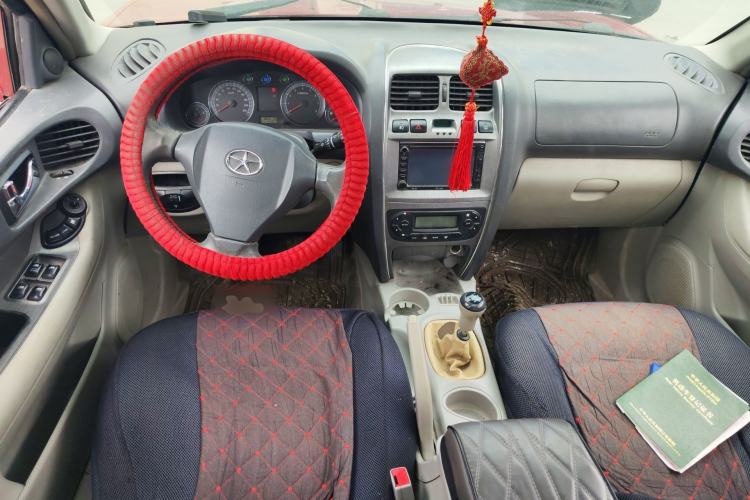 Used JAC Group Rein 2011 2.0L Two-Wheel Drive Luxury Edition
