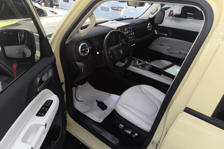 Used Tank 300 New Energy 2025 Hi4-T