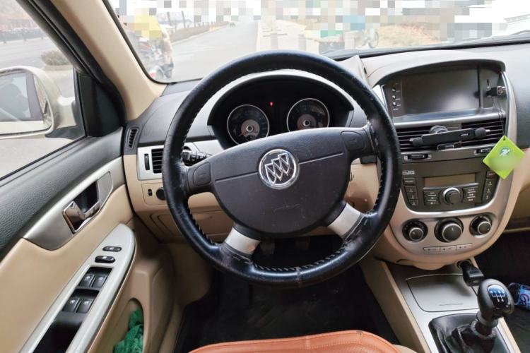 Used Buick Excelle 2013 1.5L Manual Classic Model