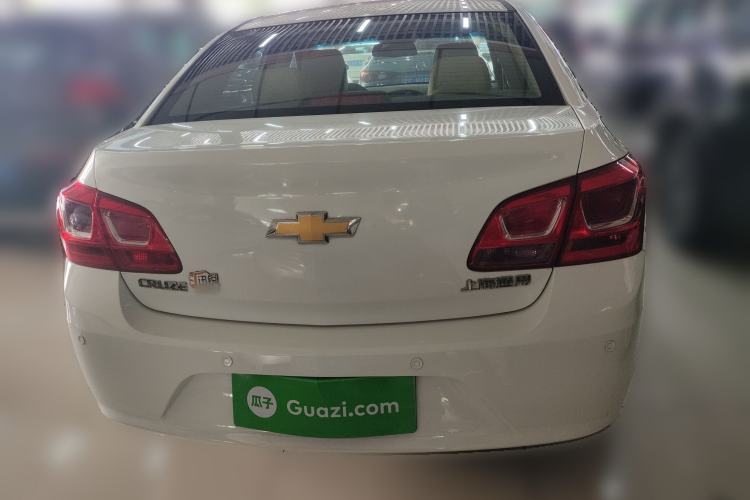 Used Chevrolet Cruze 2015 1.5L Classic SL MT Rear