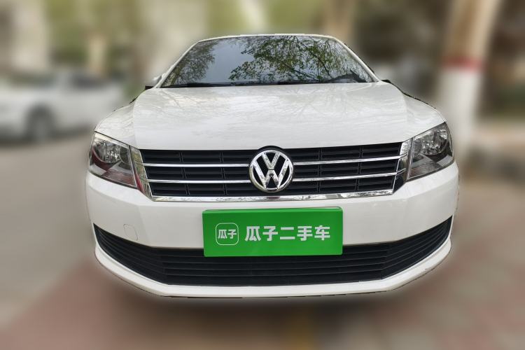 Used Volkswagen Lavida 2015 1.6L Automatic Fashion Edition
