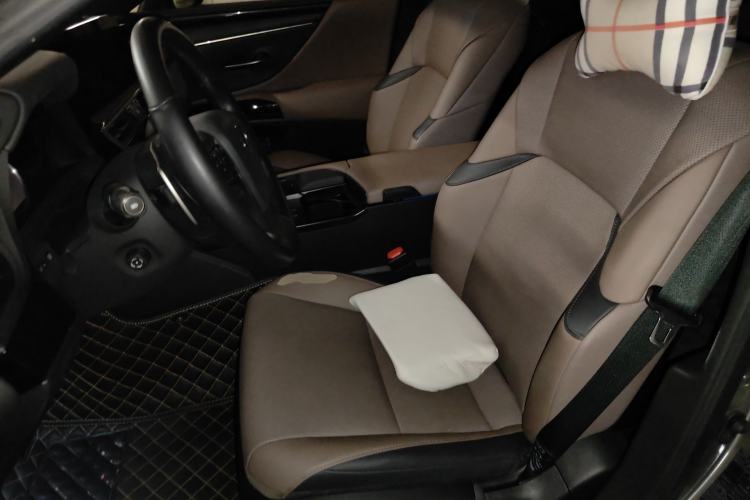 Used Lexus ES 2021 200 Excellence Edition Left Front Seat