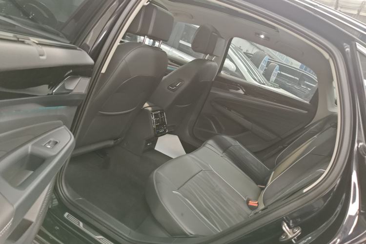 Used Volkswagen Passat 2022 330TSI Starry Luxury Edition