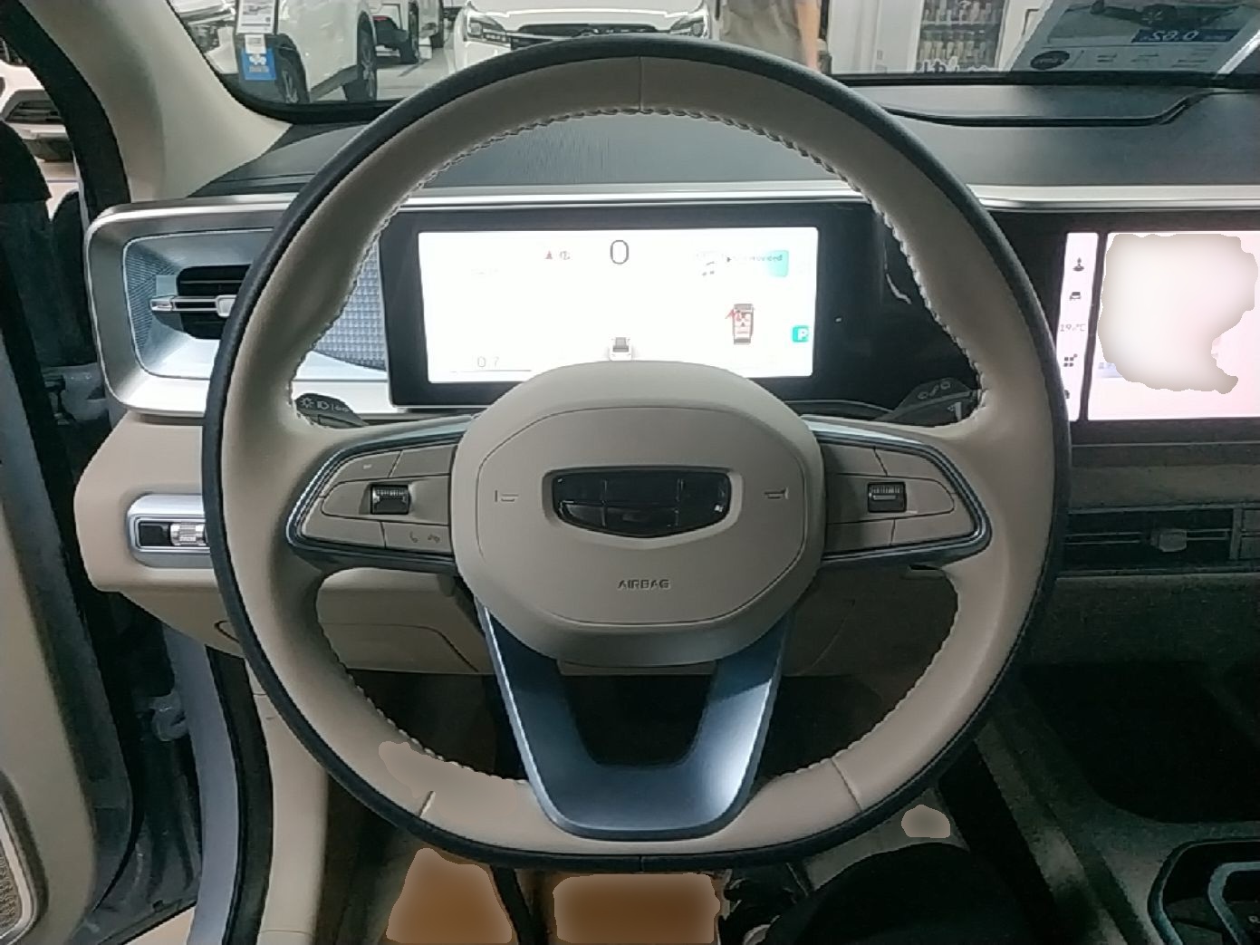 Geely Auto icon 2023 1.5TD Star Player — снимка 13