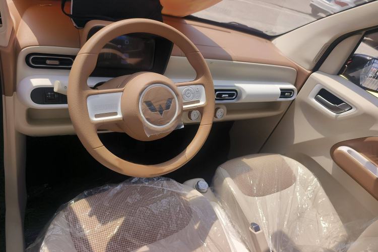 Used Wuling Hongguang MINIEV 2024 3rd Generation 215km Youth Edition