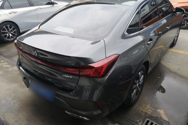 Used CHANGAN Eado 2023 Changan Edition PLUS Blue Whale NE 1.4T GDI DCT Prestige Version
