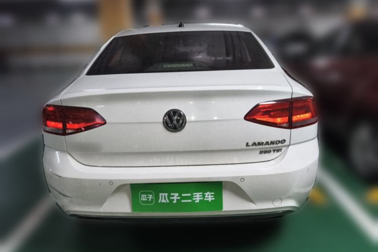 Used Volkswagen Lamando 2015 280TSI DSG Comfort Edition