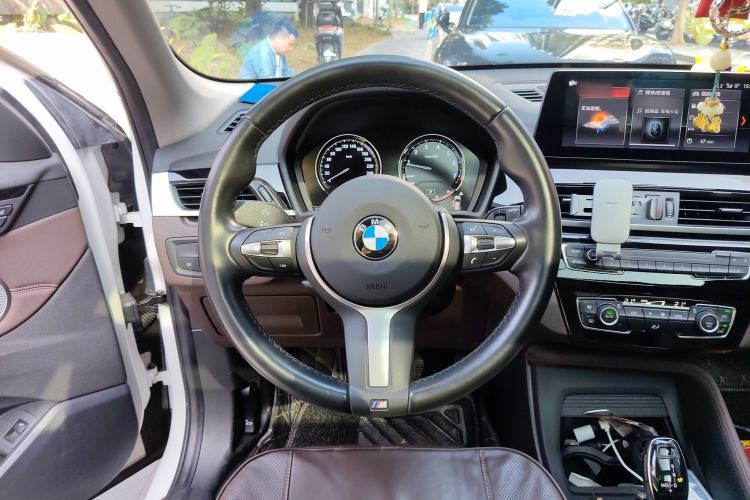 Used BMW X1 2022 sDrive25Li Leading Model
