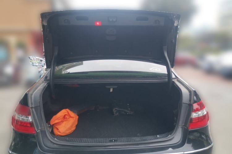 Used Mercedes-Benz E-Class 2013 E 260 L CGI Elegant Model