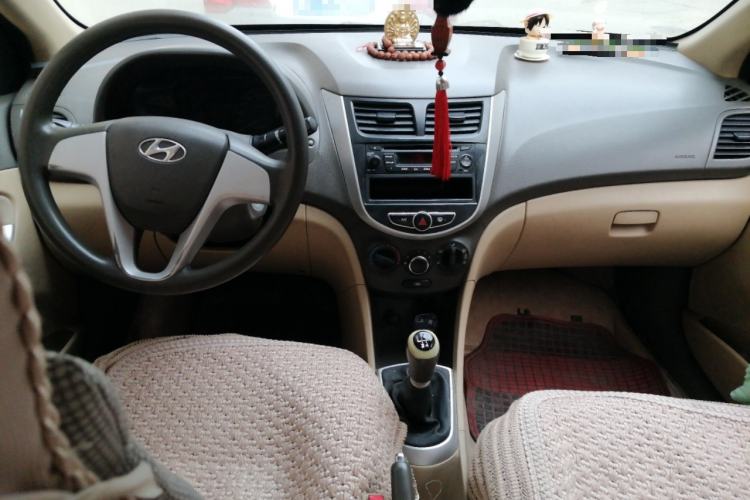 Used Hyundai Verna (older generation) 2010 Sedan 1.4L Manual Comfort GS
