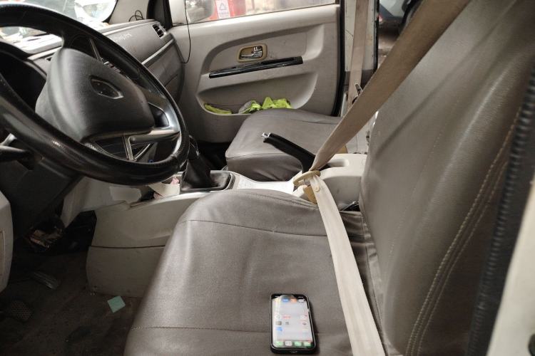 Used Jinbei New Hiace X30L 2016 1.5L Wealth Edition DLCG14 Left Front Seat