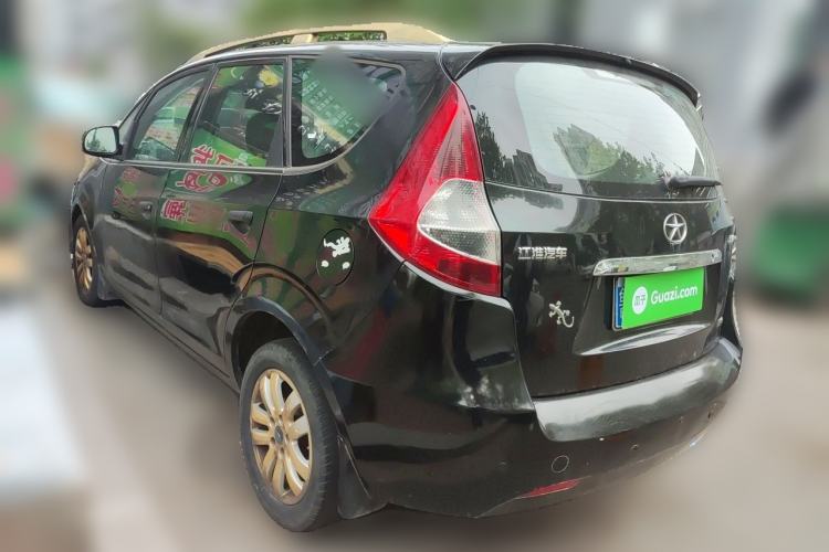 Used JAC Group Refine M2 2012 1.8L MT Business Luxury 5-Seater
