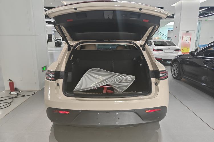 Used Hima AITO M5 2023 All-Electric Rear-Drive Standard Edition Trunk