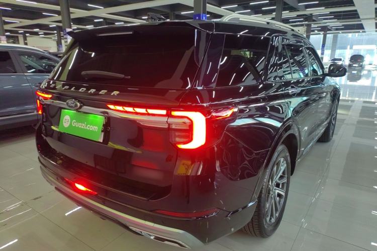 Used Ford Explorer 2024 2.3T EcoBoost All-Wheel Drive Stylish Plus Version 7 Seats