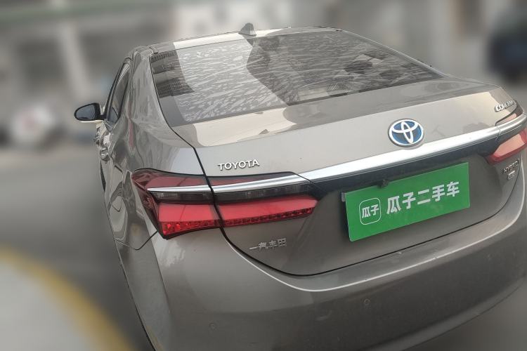 Used Toyota Corolla 2016 Dual-Engine 1.8L E-CVT Elite Edition