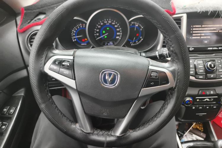 Used CHANGAN Eado 2015 1.6L Manual Luxury Model China V Standard Steering Wheel