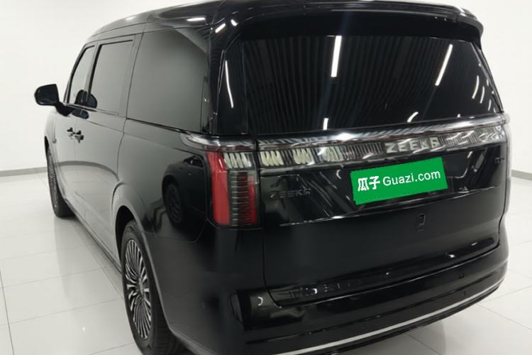 Used Zeekr 009 2022 WE Edition