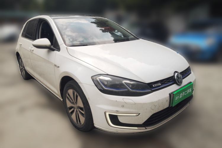 Used Volkswagen Golf Pure Electric 2020 Chariot Pro Front Right 45 Deg