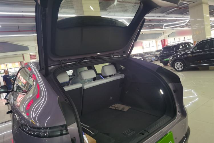 Used XPeng G6 2025 625 Long-Range Max Flagship Edition Trunk