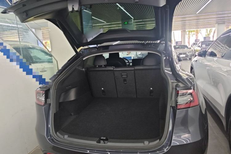 Used Tesla Model Y 2022 Rear-Wheel-Drive Version
