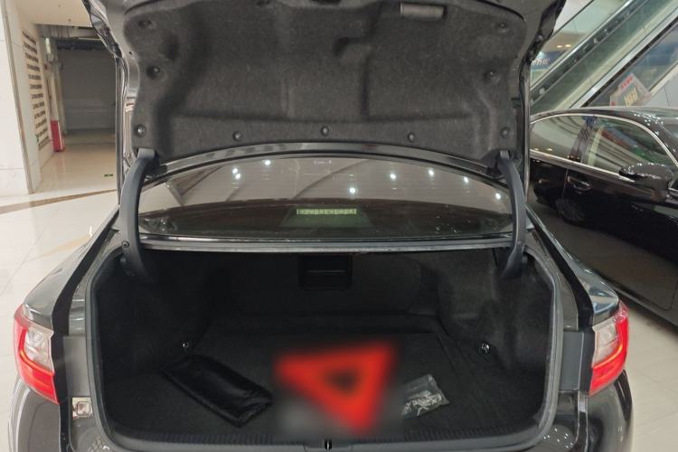 Used Lexus ES 2016 200 Midnight Special Limited Edition Trunk